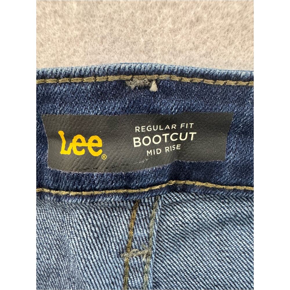NWT Lee Regular Fit Mid-Rise Bootcut Jeans size 16 Medium Dark Wash - Picture 7 of 8